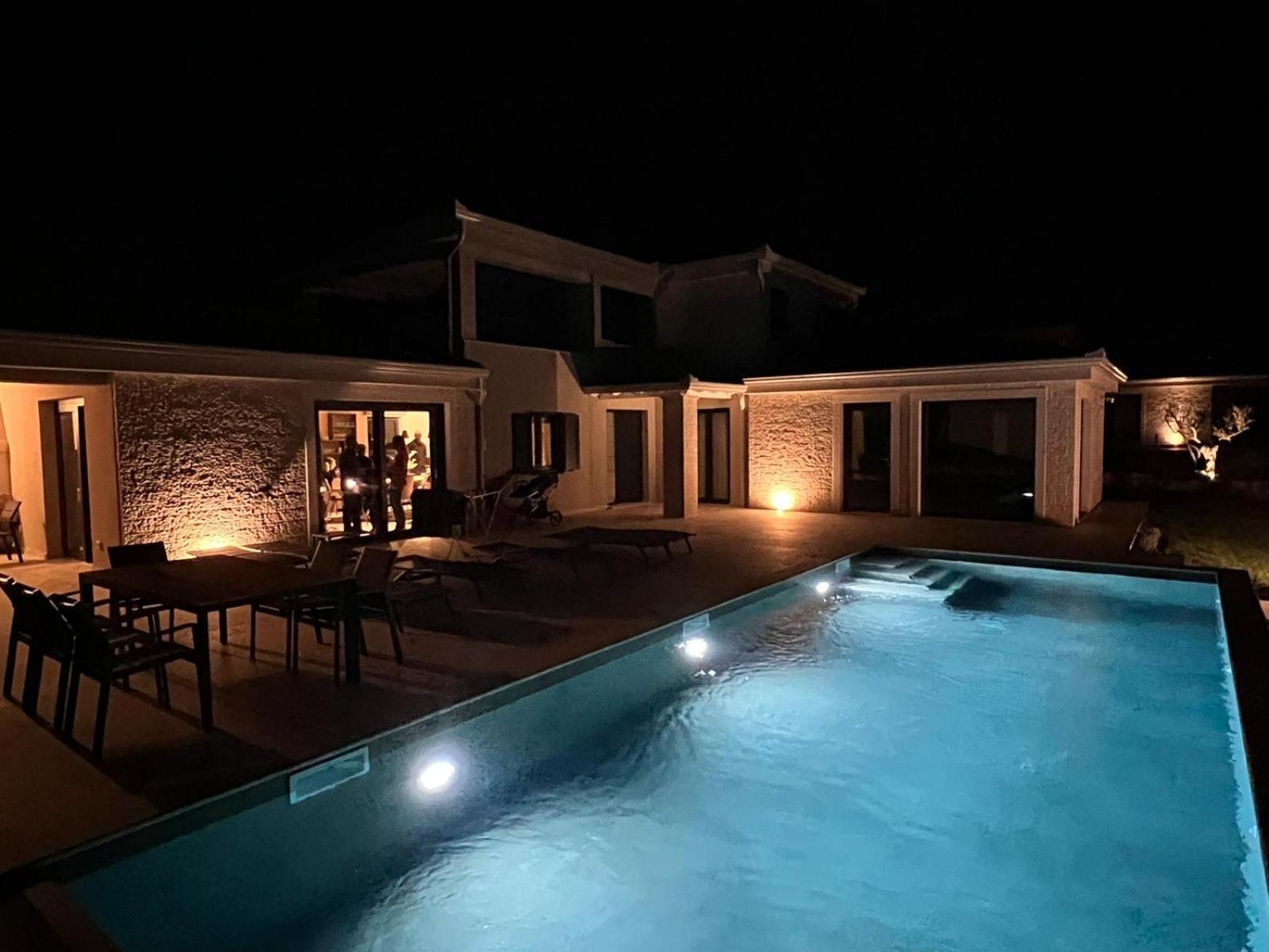Villa Maslinik Kastelir Exterior photo